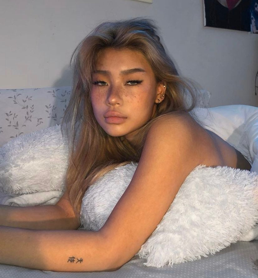 files/girls-icons-hannah-kim-Favim.com-8188281.jpg