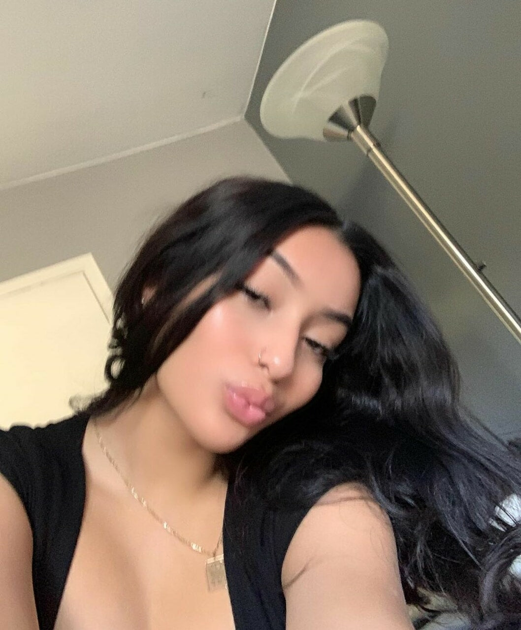 files/tiktok-openrp-girl-pfp-Favim.com-8785468.jpg